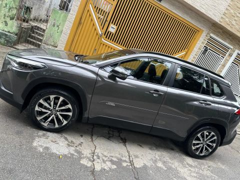 Corolla Cross 