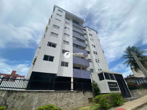 Apartamento à venda em Barro Vermelho, Natal.