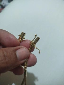 Cordão de moeda banhado a ouro 18k