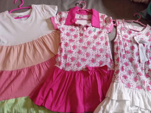 Lote Baton Com Bola 3 Vestidos infantis - Tamanhos variados