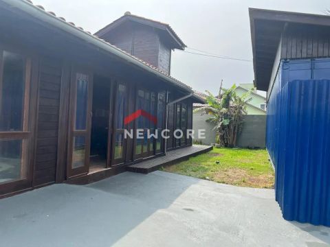 Casa em Servidão Ewaldo Mosimann - Sambaqui - Florianópolis/SC