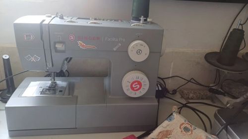 Maquina facilita pro