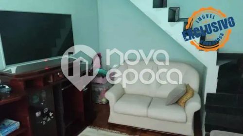 Maria da Graça | Casa 3 quartos, sendo 1 suite