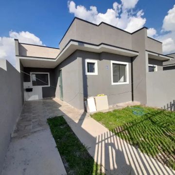 Impecável Casa  Região do Campo de Santana-Tatuquara Curitiba PR 