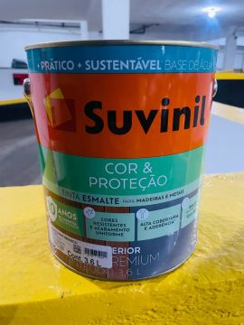 Suvinil para madeiras e metais. 