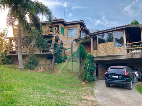 - ABELARDO IMÓVEIS - Maravilhoso sítio em Garopaba SC, com 6.630 m² possuindo uma linda ca