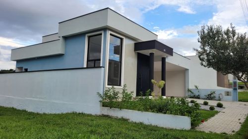 Terras do Vale, 3dorm, Suite, 4 vagas, Sala Ampla, Quintal, 