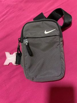 Showderbag Nike Cinza 