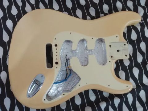 Corpo guitarra sx