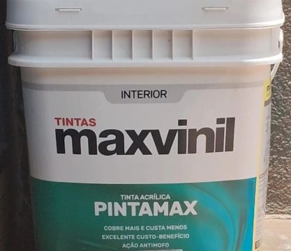 Tinta branco neve 16 litros lacrada + kit pintura 