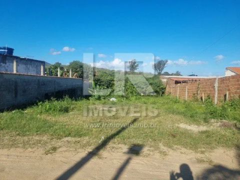Ótimo terreno com 360 m², bairro residencial, próximo à transporte e comércio local *NI-10