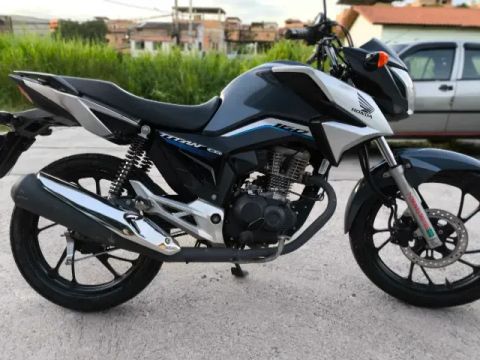 CG TITAN VENDO NO BOLETO OU FINANCIO ATE 60X