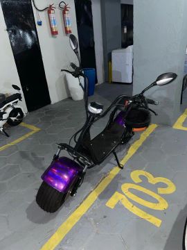 Scooter Elétrica - pouquíssima usada 
