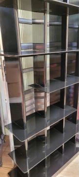 Estantes modernas para escritório ou casa