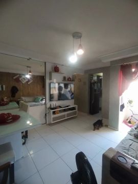 Apartamento no via solares 