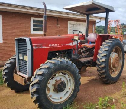 Trator Massey Fergusson MF-275