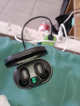 Fone de ouvido bluetooth 