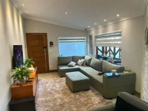 Casa à venda na Jardim Bonfiglioli com 200m² 3 dormitórios 4 banheiros 4 vagas