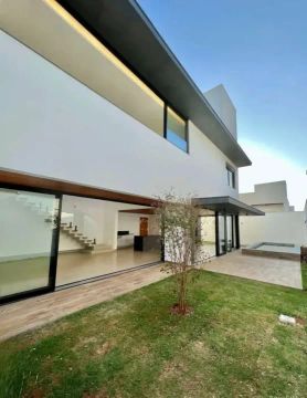 Casa de condomínio em Avenida Argemiro Evangelista Ferreira - Shopping Park - Uberlândia/M
