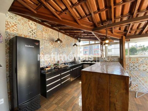 Cobertura à venda com 185 m² no bairro Padre Eustáquio e 4 dormitórios/quartos.