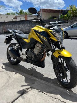 CB 300F TWISTER