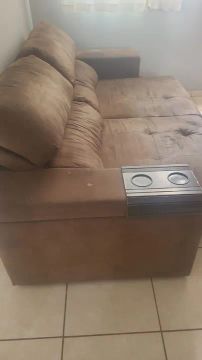 Vendo  sofá  retrátil e  reclinavel 