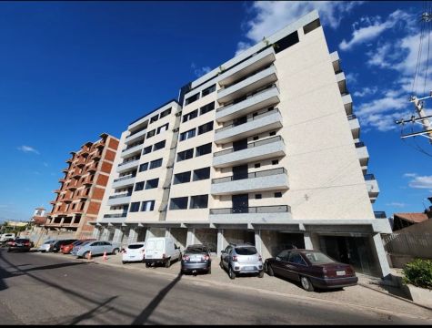 lindo apartamento 2 quatos 1 suite com vaga de garage.