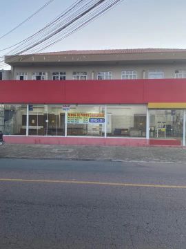 Sala Comercial 220m, na Rua Tijucas do Sul 760