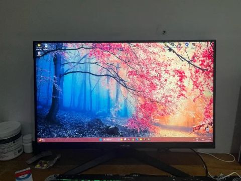 Monitor Gamer ASUS 27'' Full HD, 180Hz, 1ms, DisplayPort e HDMI