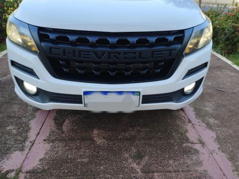 S10 LT 4x4 Diesel autmático 6 mil abaixo da FIPE e IPVA total pago 