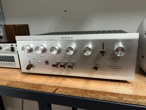 Amplificador Sony TA1120 - Vintage e em ótimo estado!