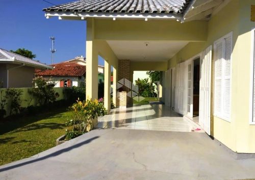 Casa em Daniela