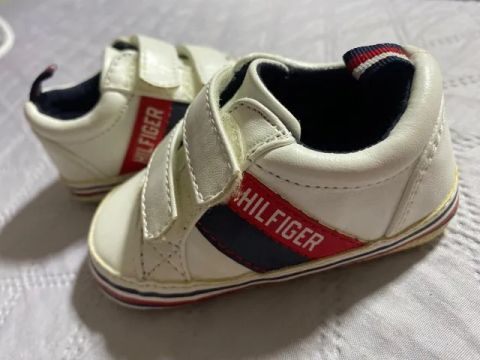 Tênis Hilfiger