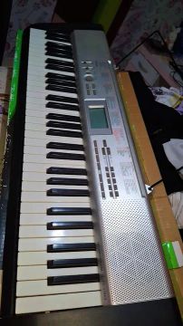 ? **Teclado Casio LK-130 à Venda!** ?<br>