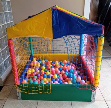 Piscina de Bolinha Infantil 