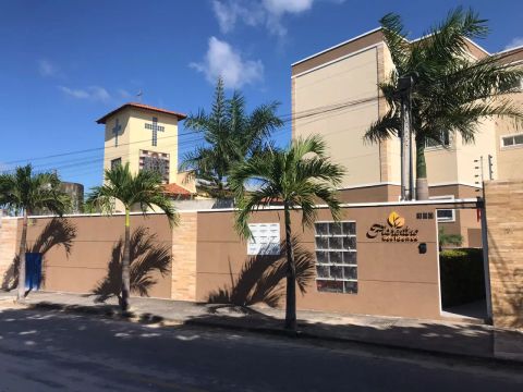 PREDIO para vender na cidade de AQUIRAZ-CE