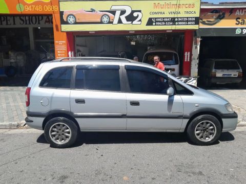 ZAFIRA EXPRESSION 2.0 FLEX AUT.  7 LUGARES  $ 28.900