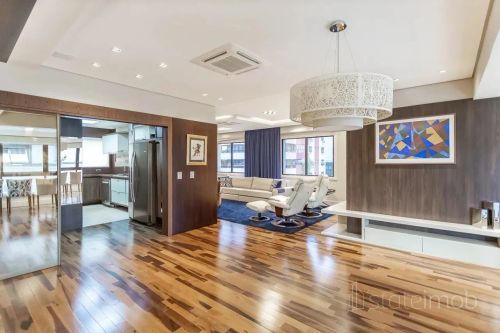 PORTO ALEGRE - Apartamento Padrão - Bela Vista