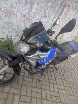 VENDO TÉNÉRÉ 250CC ANO 2015