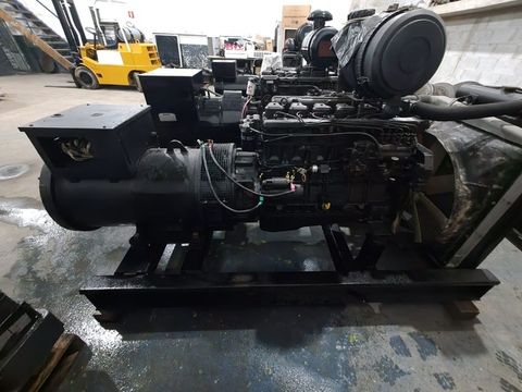 Gerador de Energia 180/150KVA 500HRS C/(Q.T.A) Revisado C/ Garantia / MS Locação ou Venda