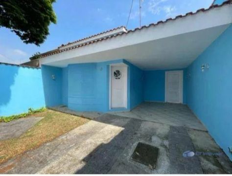 Casa com 3 dormitórios para alugar, 118 m² por R$ 2.893,45/mês - Jardim Santa Maria - Jaca