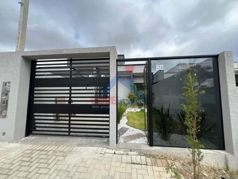 Casa à venda no bairro Eucalíptos - Fazenda Rio Grande/PR