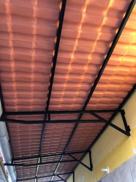 Cobertura em estrutura metálica e telhas galvalume