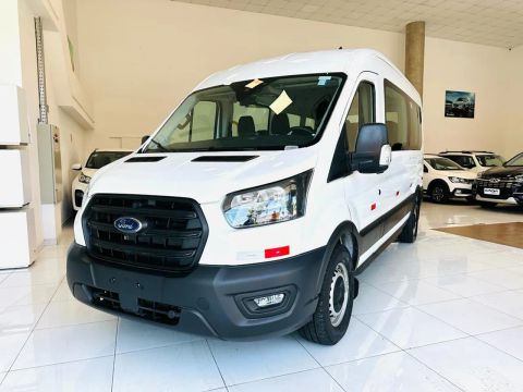 FORD TRANSIT 2.0 ECOBLUE DIESEL MINIBUS 14+1 410L AUTOMÁTICO