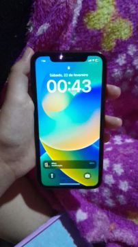 iPhone XR 64 Gb