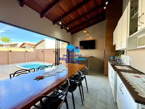 Casa Reformada e Ampliada no Condomínio Lagoa Azul Topázio