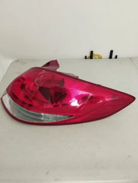 Lanterna Traseira Direita Hyundai Veloster
