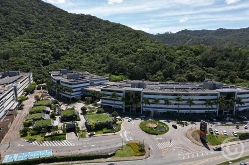 Alugue uma sala comercial moderna e estratégica no SC 401 Square Corporate
