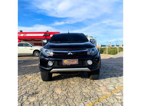 Mitsubishi L200 triton 2019 2.4 16v turbo diesel sport hpe-s cd 4p 4x4 automático