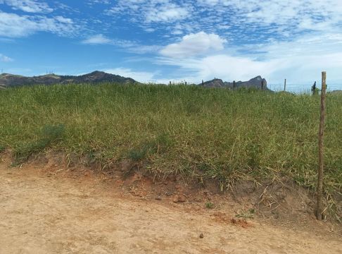 Terreno em loteamento no São Lucas 
